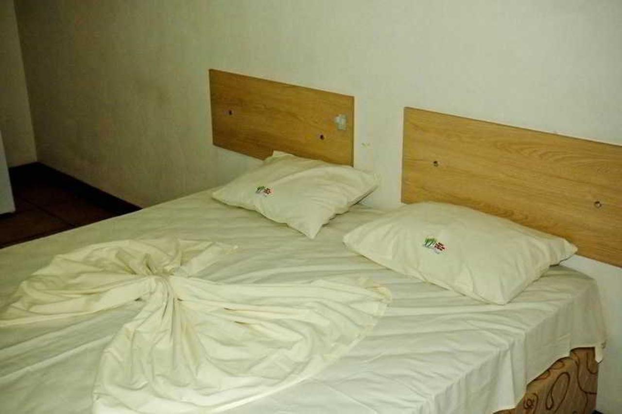 Hotel Praia Dos Artistas Salvador Extérieur photo